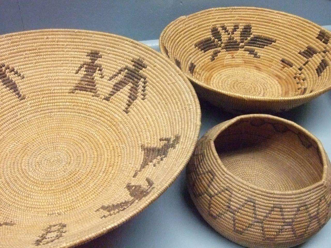 Native American Chumash Tray and baskets